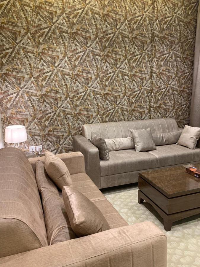 Arcadia Hotel Suites Yarmouk ริยาดห์ ภายนอก รูปภาพ